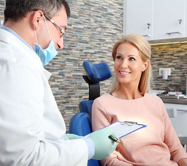 Reading Questions to Ask at Your Dental Implants Consultation