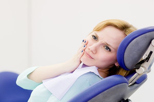 Why You May Need An Emergency Dentist In Reading