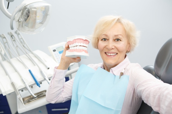 Eating With Partial Dentures And What To Avoid